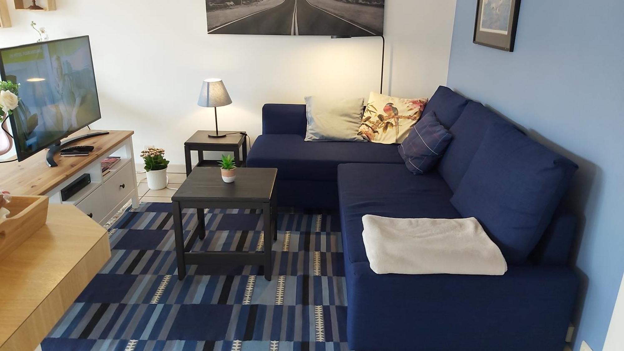 Lln Apartment *